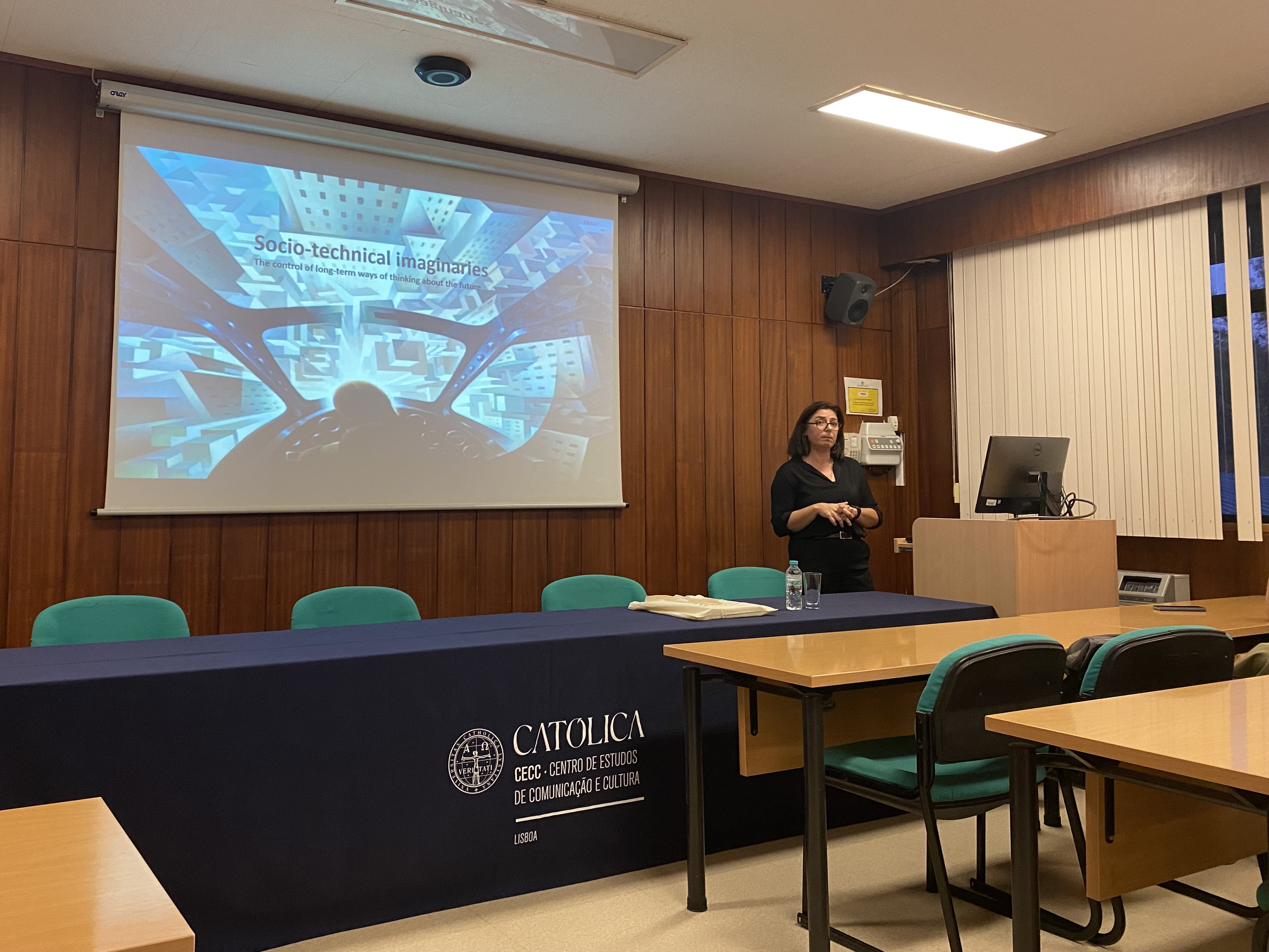 Late Afternoon Talk with Ebru Yetiskin – The Lisbon Consortium